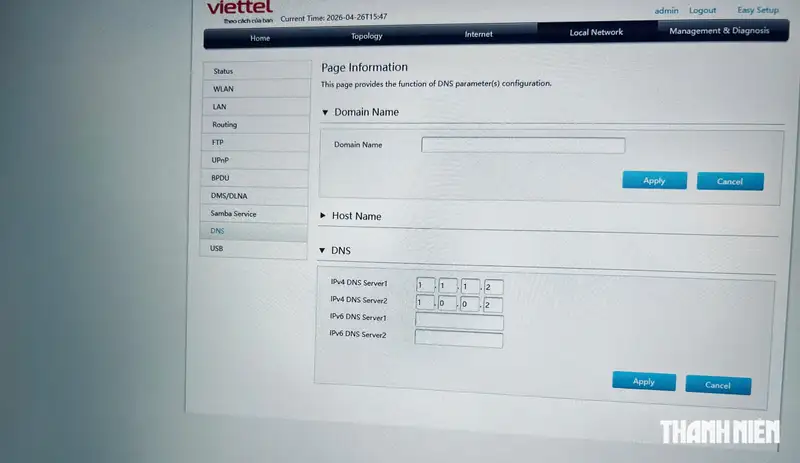 Changing the WAN DNS servers on a router dashboard