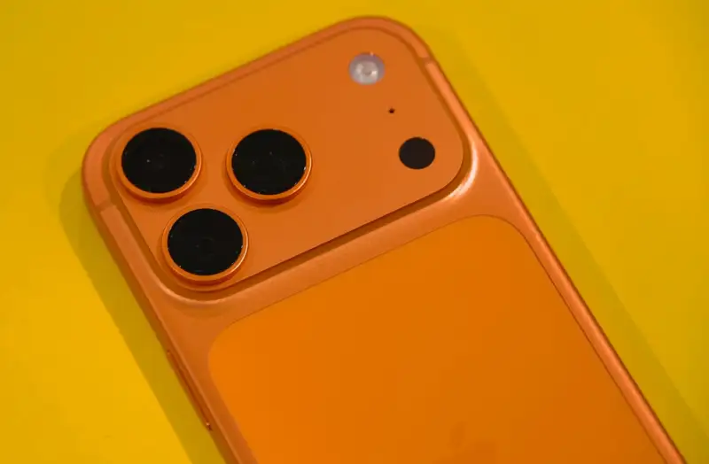 iPhone 18 Pro prototype schematics and rumors