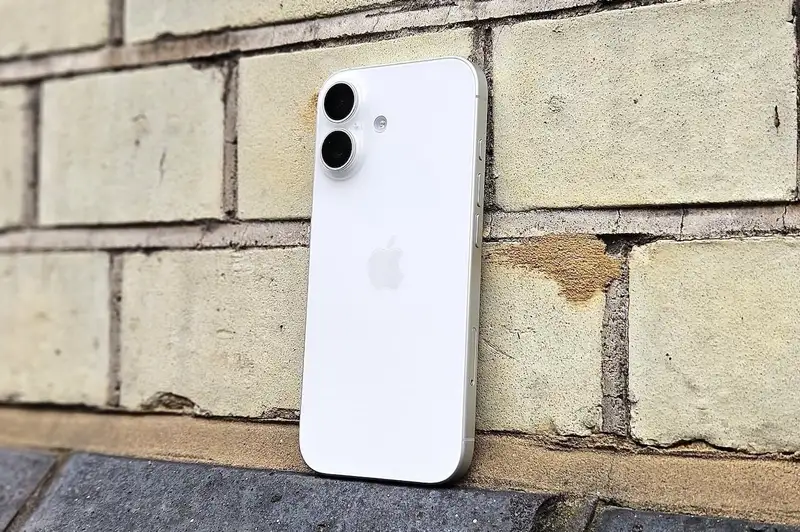 iPhone 18 production line rumors and updates