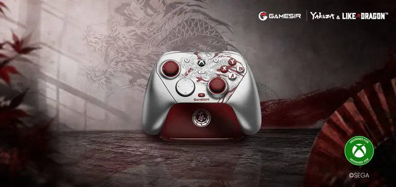 GameSir G7 Pro Yakuza Controller and Charging Dock Detail