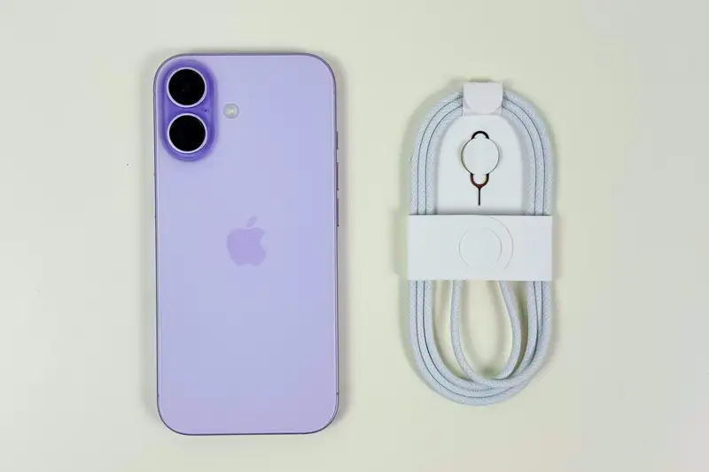 Apple Reportedly Scraps All-Glass 20th Anniversary iPhone Over Yield Issues
