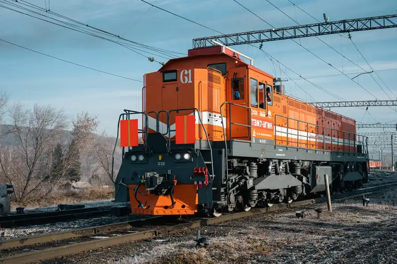 TEM7A autonomous locomotive undergoing testing