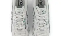 New Balance's U204L: Mastering the Minimalist 'Grey Area' in Sneaker Fashion